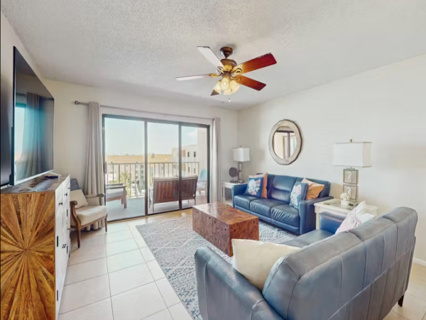 Lovely Oceanfront 3 Bedroom Vacation Condo